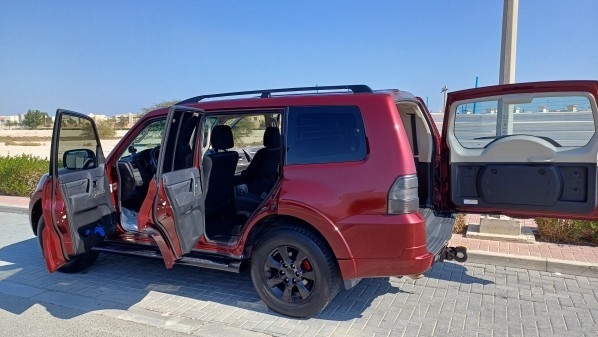 Mitsubishi pajero 3.5L 2016 - 5