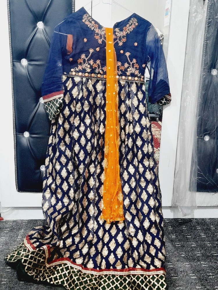 naeem akram - 8
