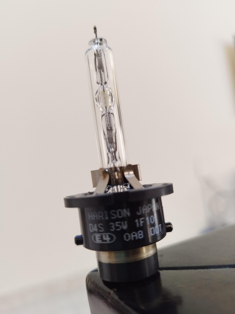 original xenon bulbs ballast car - 9