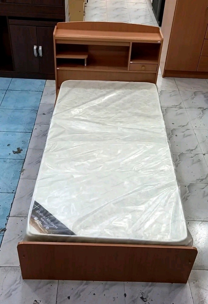 folding bed, mattress, bed, racks - 12