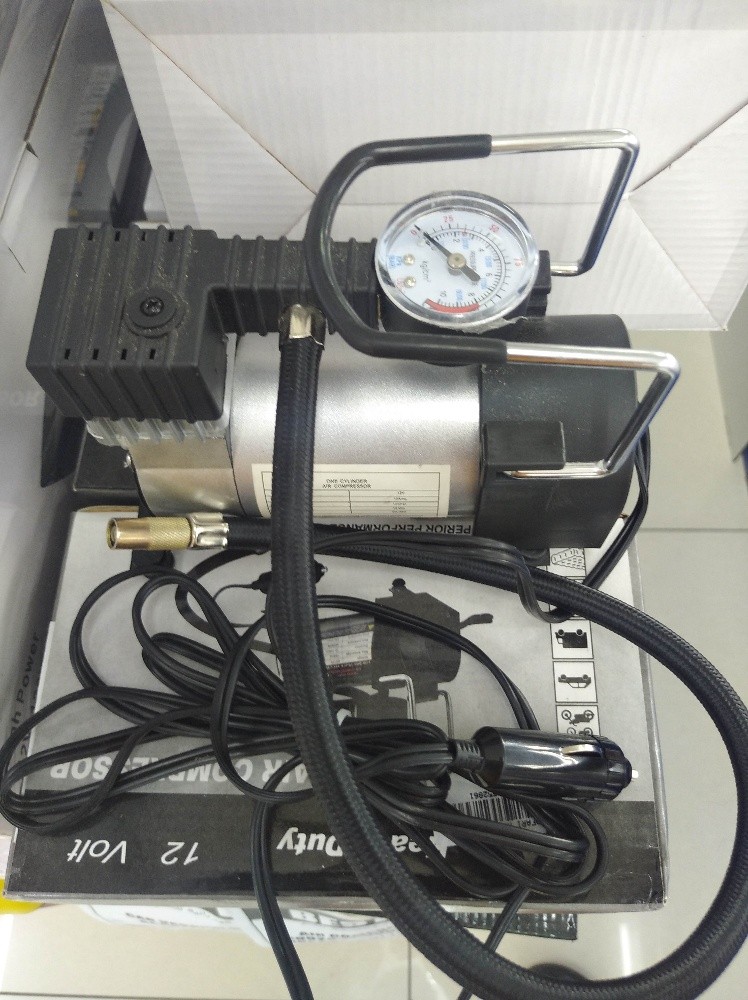 Air Compressor/Pump Tire Inflator - 12