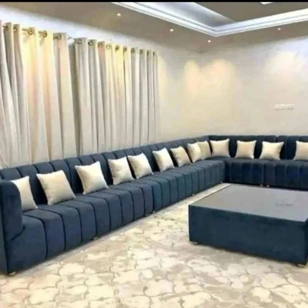 omas Furniture - 1