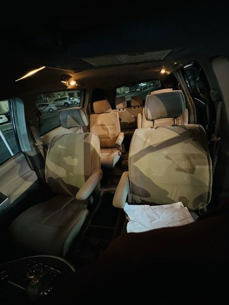 Nissan Quest - 2