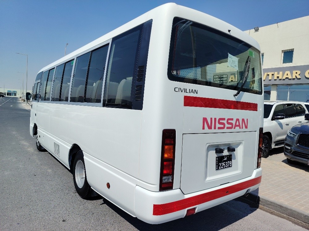 للبيع نيسان سيفليان حافلة 2021 - 3