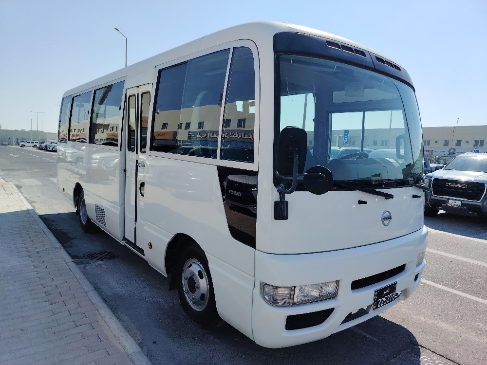للبيع نيسان سيفليان حافلة 2021 - 2