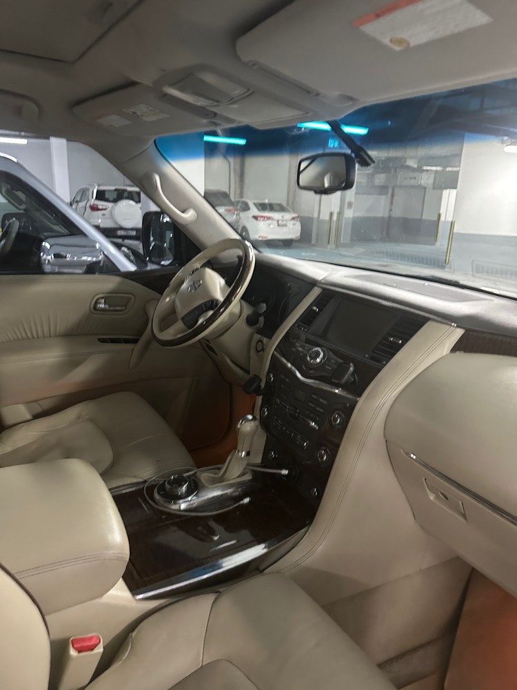 Nissan Patrol Platinum 2014 - 12