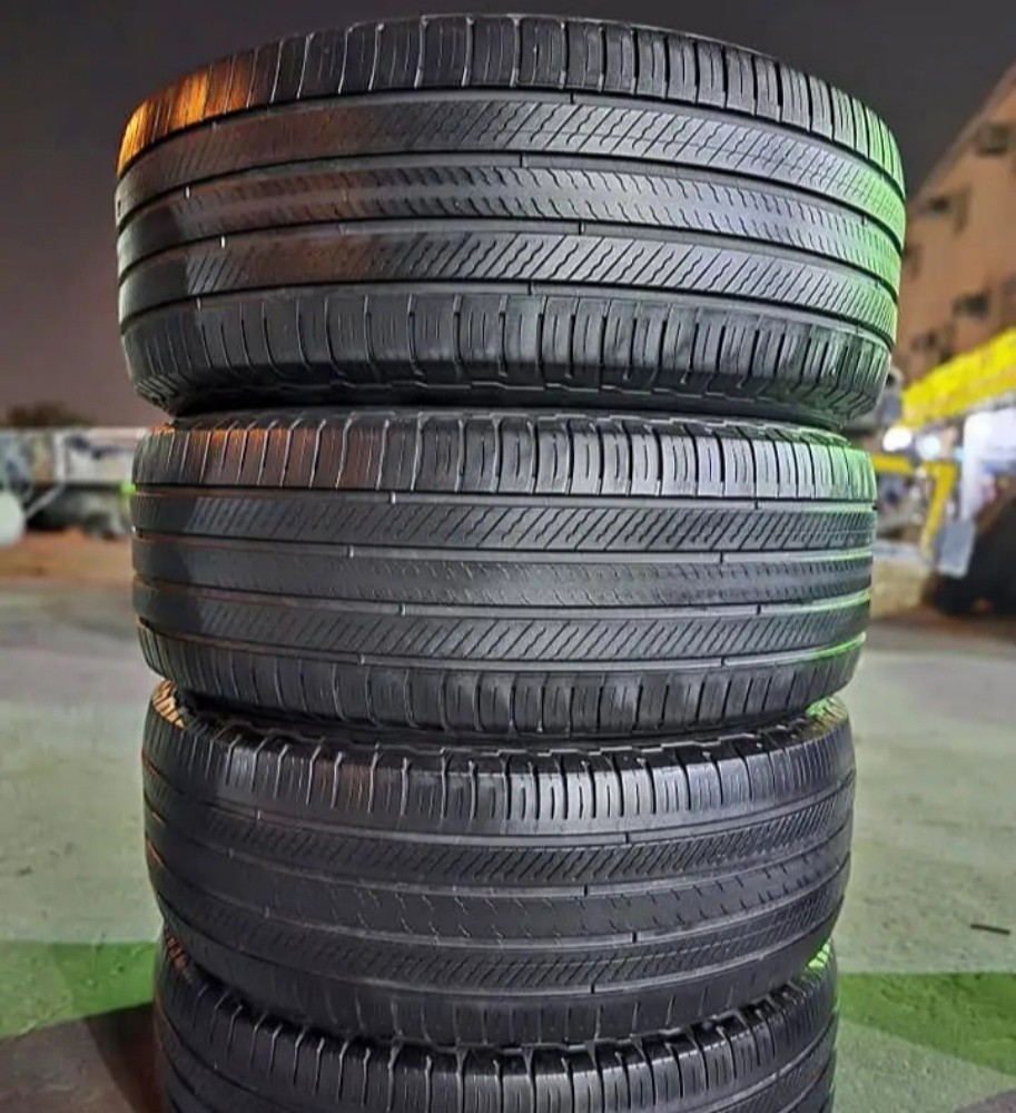 285-65-17,Michelin brand - 2