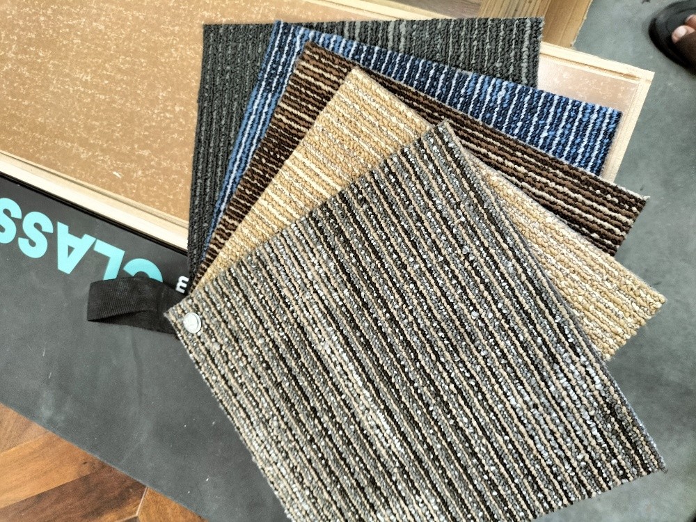 office Tiles carpet - 12