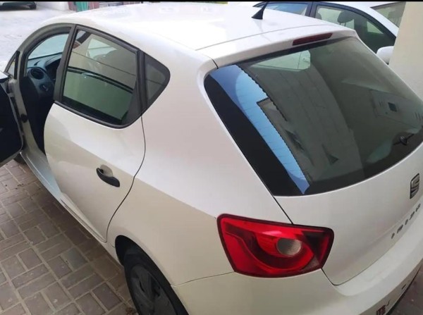 Seat Ibiza 2015 Good condition - 2