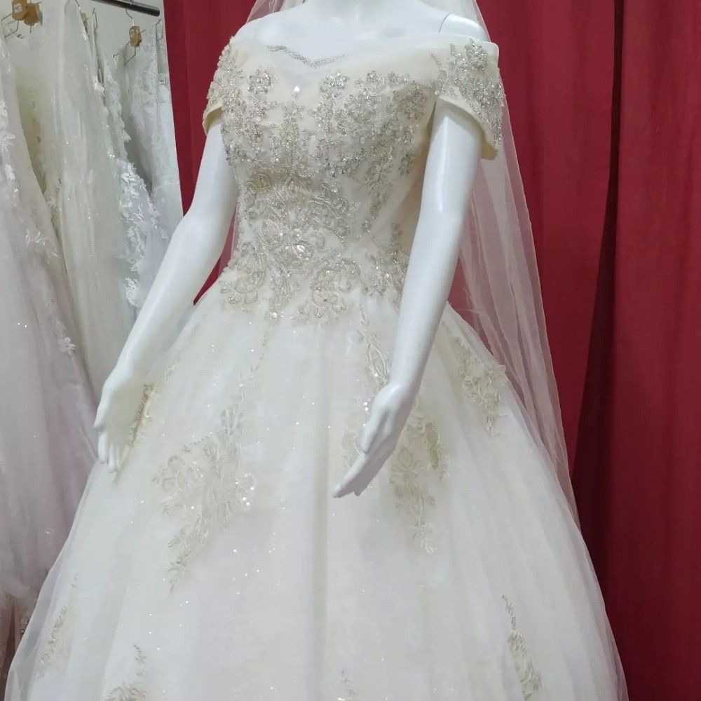 Wedding gown for rent - 2