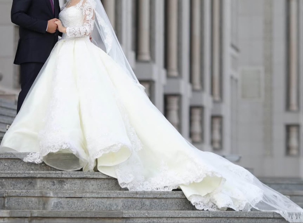 Wedding dress Luxury for Sale  - 1