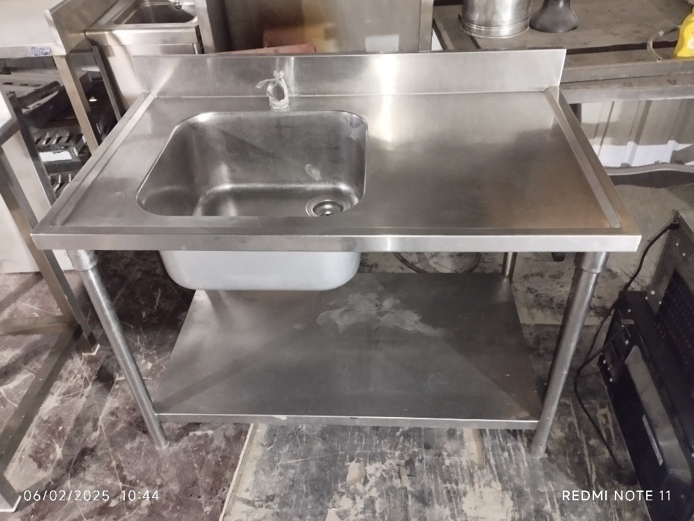restourent eqweppements for sell - 10