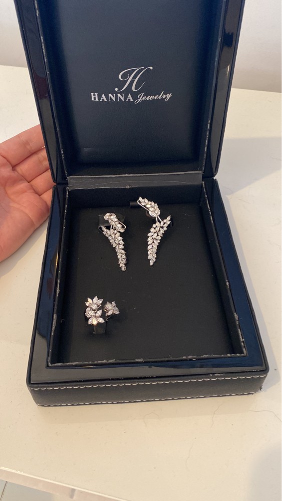 from Hanna jewelry - 4