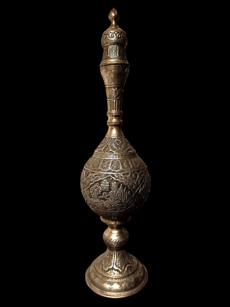 A unique antique Persian vase - 3