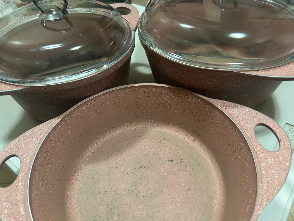 طقم طناجر 3و2غطاء بحاله جيده - 2