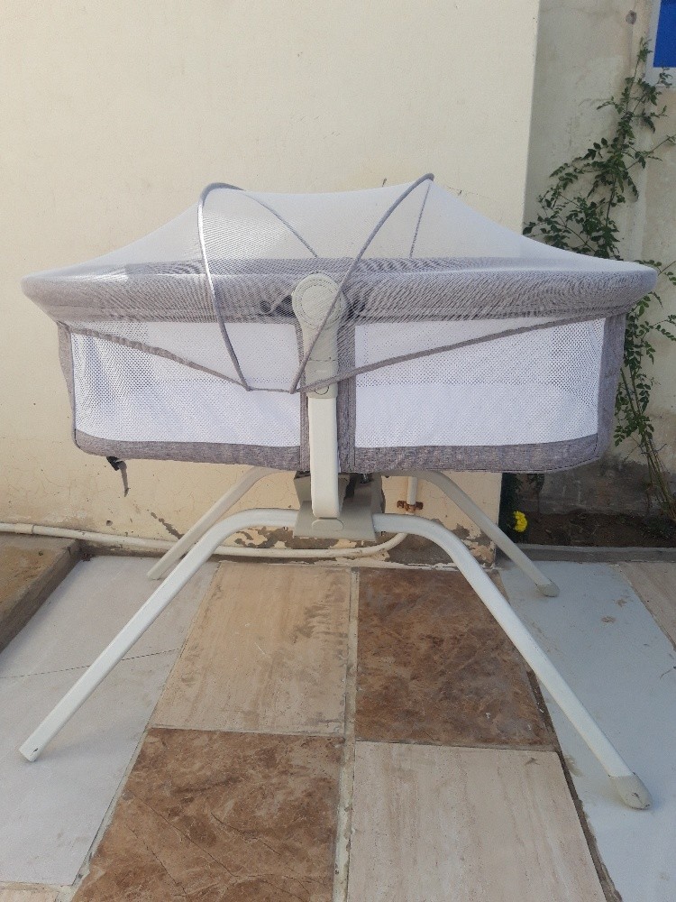 baby bed for sale - 1