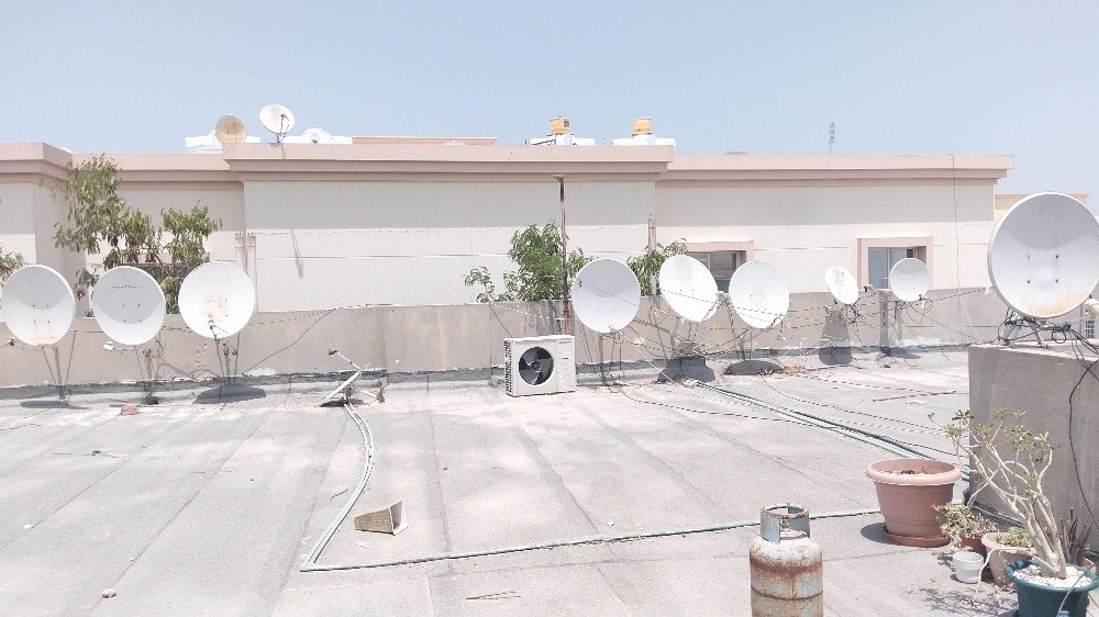 Satellite dish technician - 7