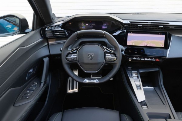 408 GT line full options 2025 - 4