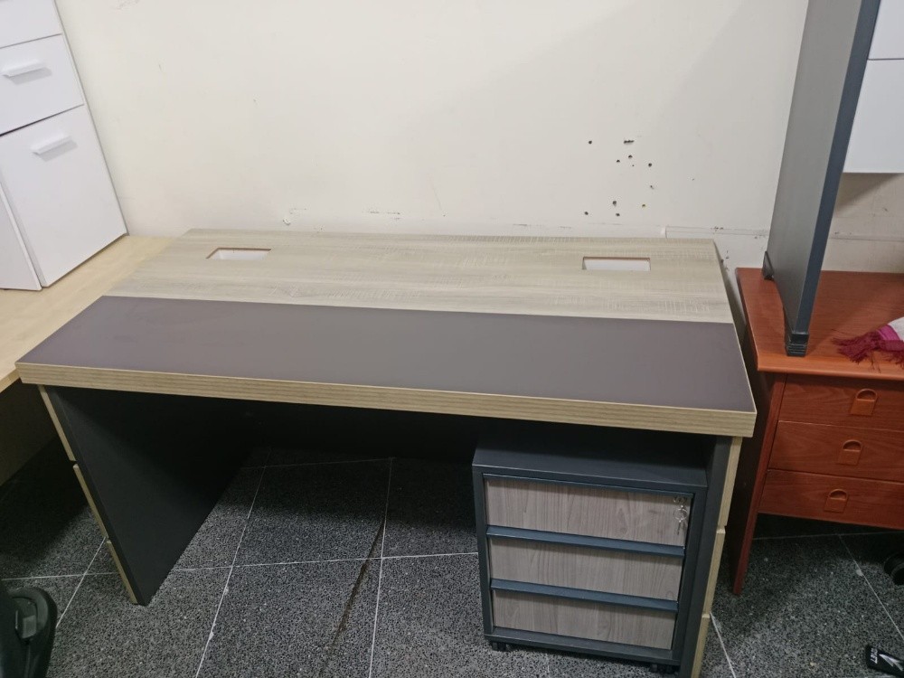 Used Office furniture sale - 3