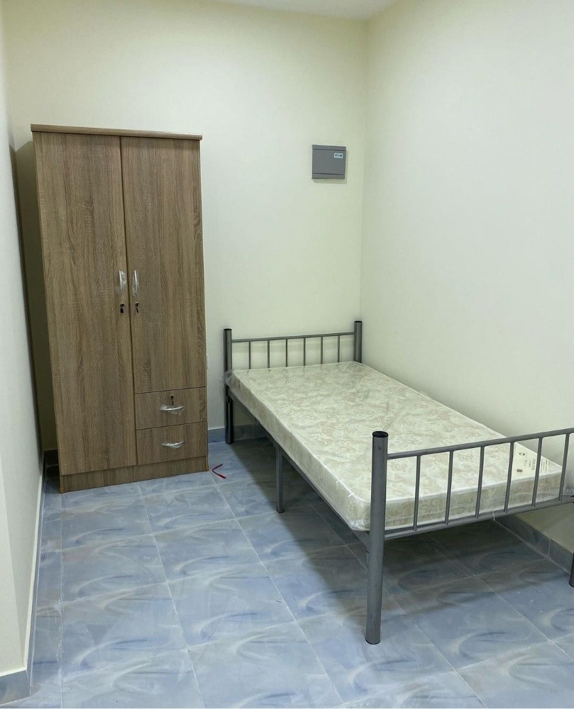 White Steel Bung Bed For Sell - 8