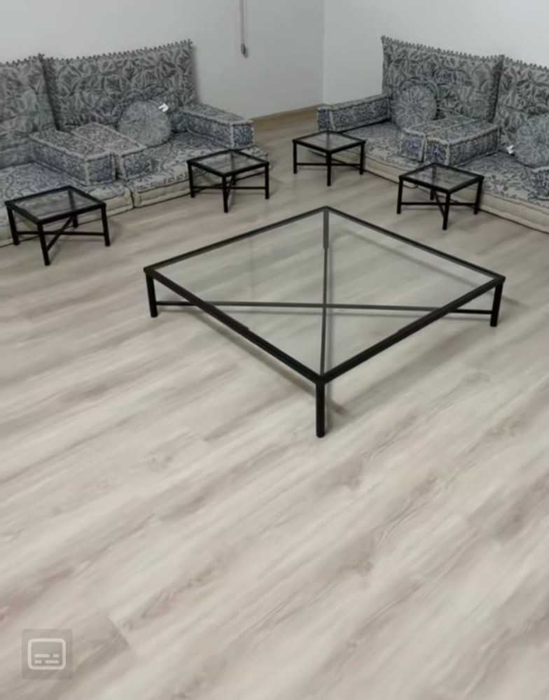 Fancy Curtain & Wooden floor - 4