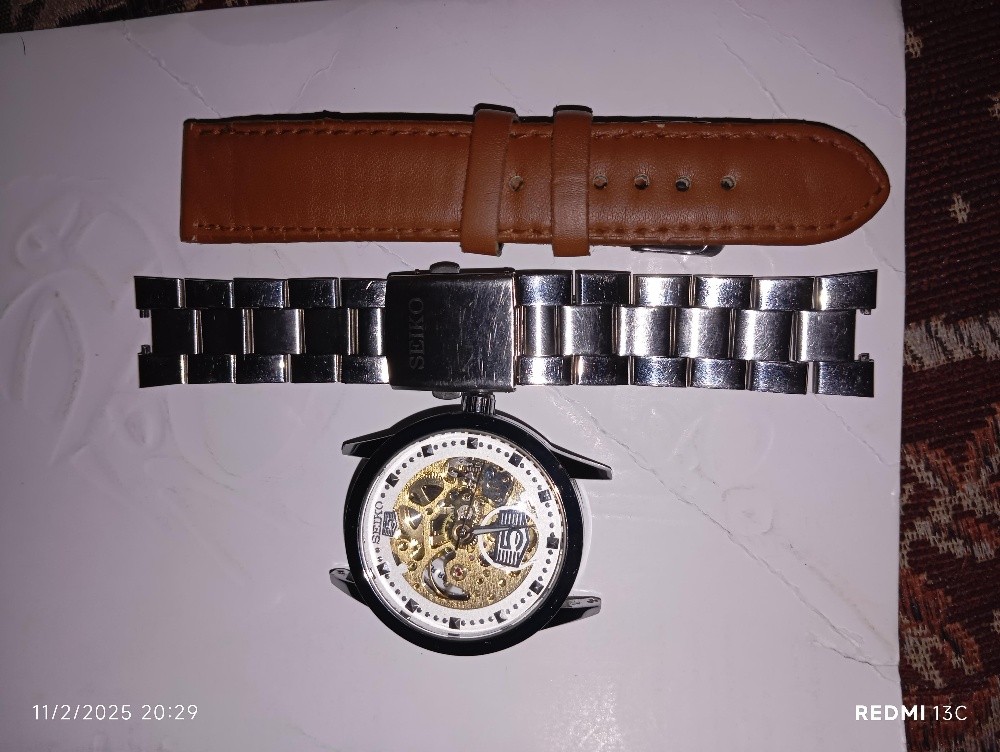 Seiko 5 Automatic - 1