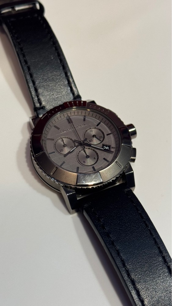Burberry mens watch Original - 1