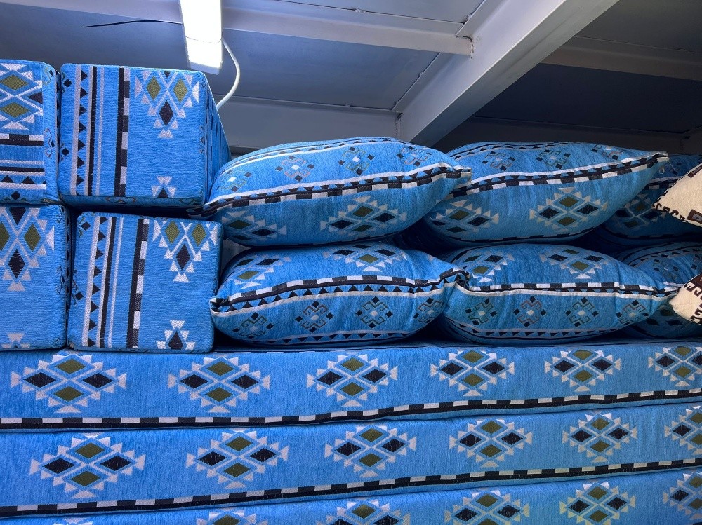 جلسة عرضية للخيمة - 13