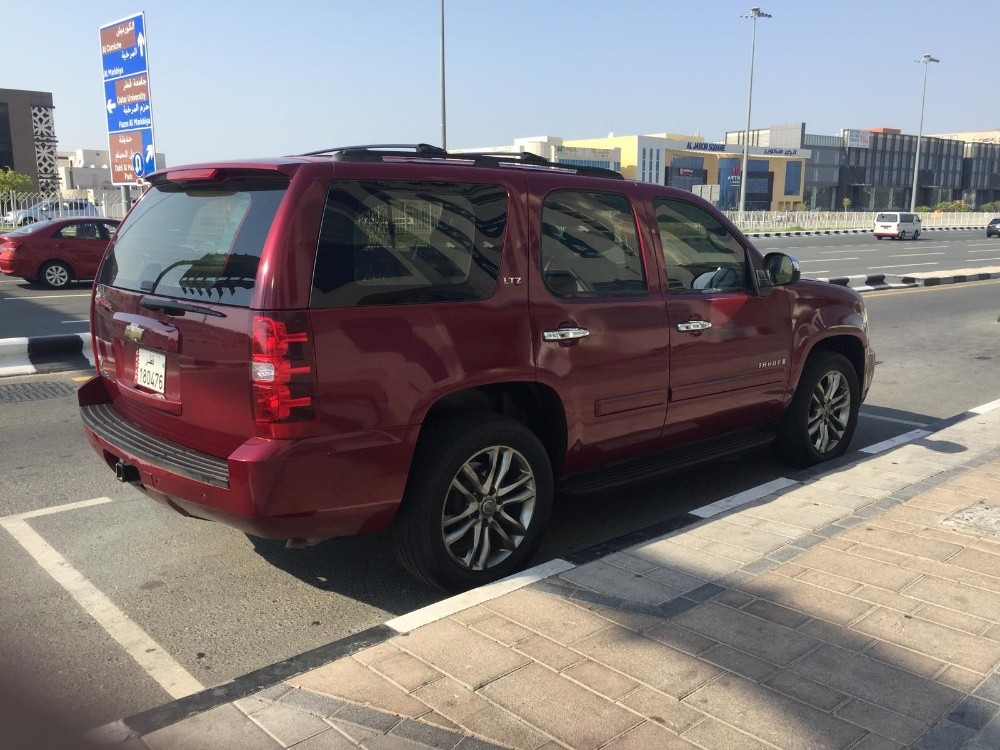 Chevrolet Tahoe - 3