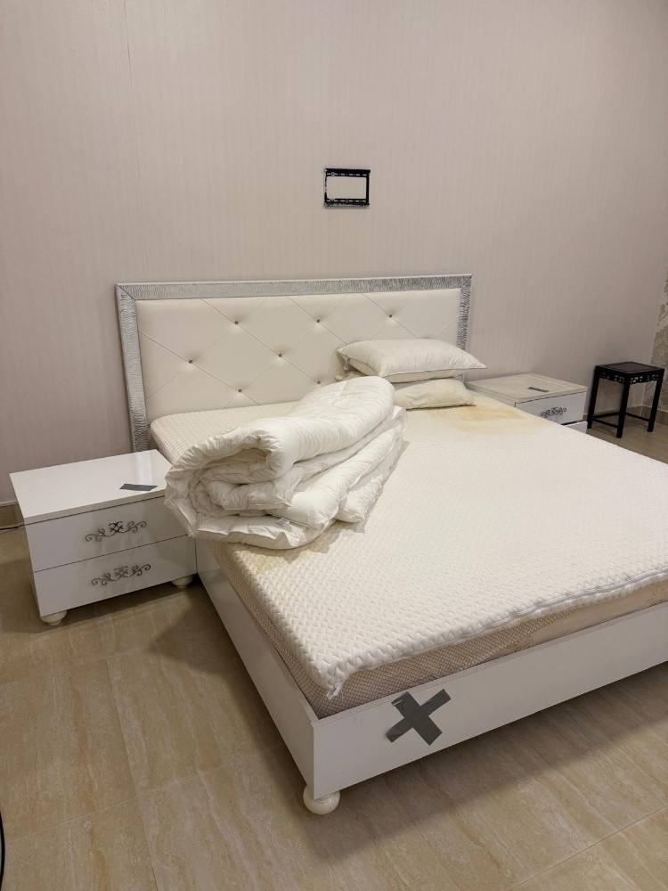 Buying Used Furniture, Electric - 10
