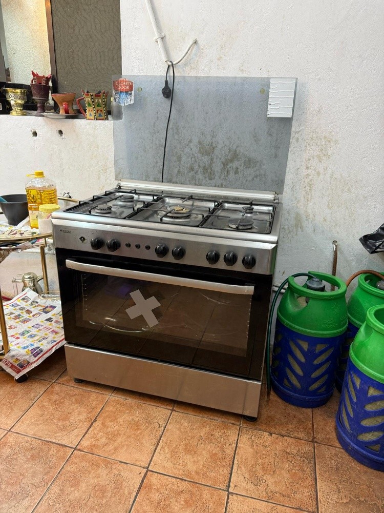 Buying Used Furniture, Electric - 9