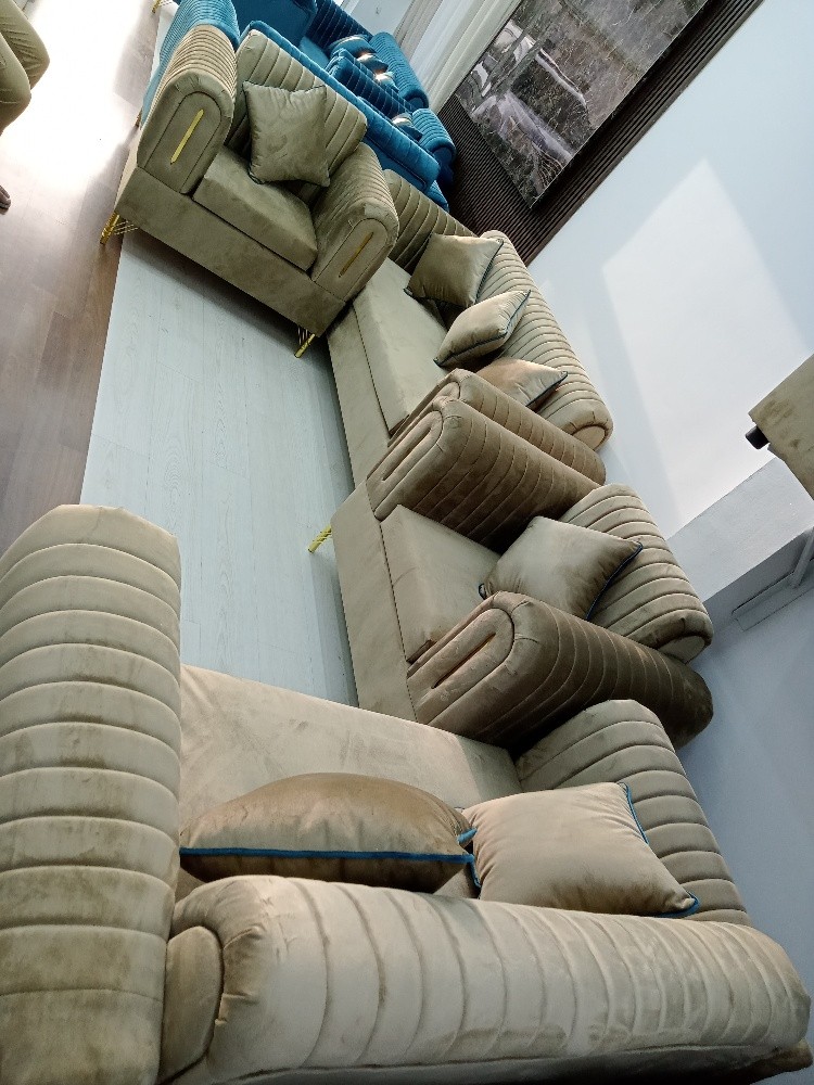 نحن نصنع ستائر جديدة ونثبت أيضًا - 4