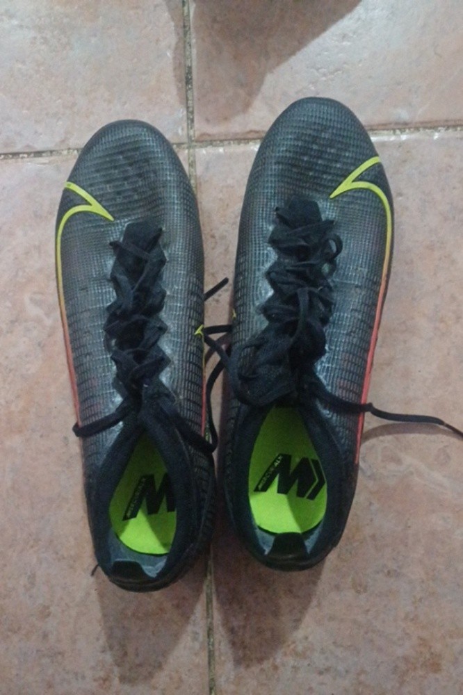 NIKE MERCURIAL ELITE VERSION - 1