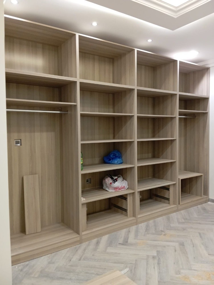 Cabinet & Tv decor - 8