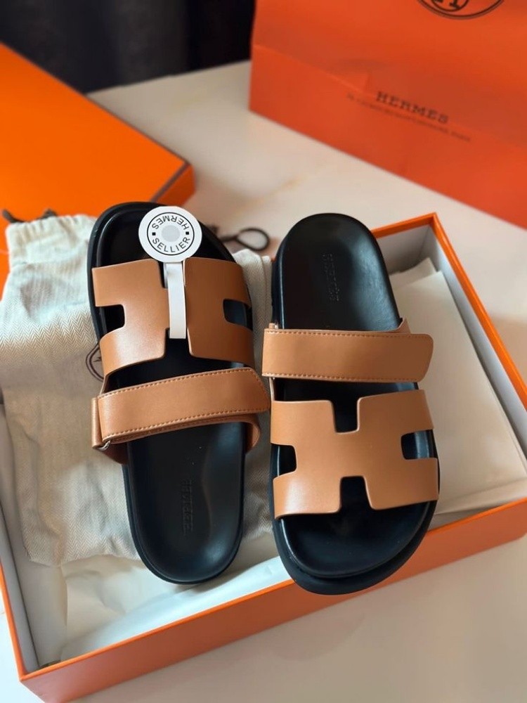 Hermes slipper available - 14