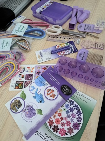 Quilling kit or paper folding - 1