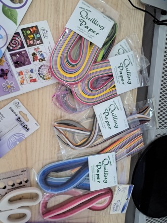 Quilling kit or paper folding - 2
