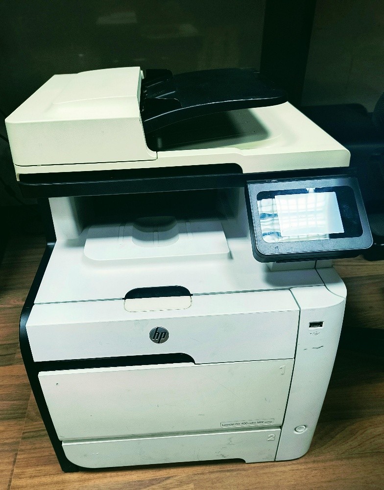 HP Monitor - 1