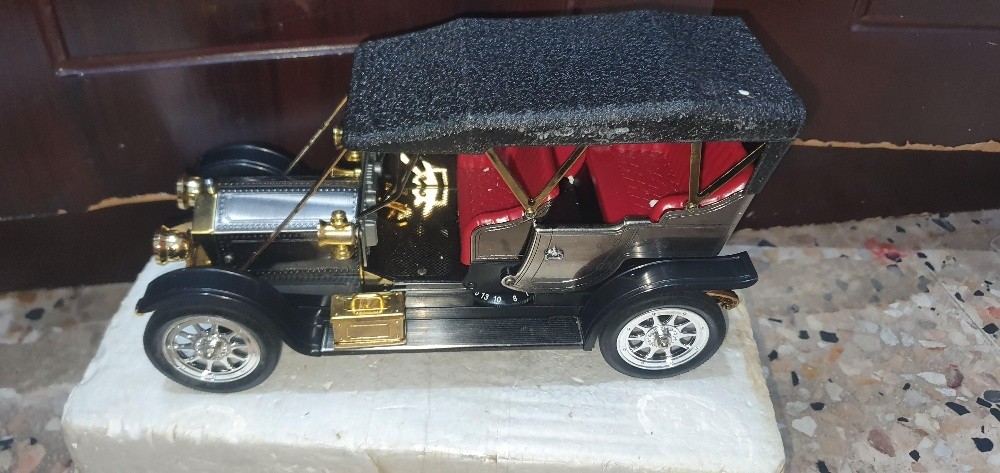 rolls royce car model radio - 5