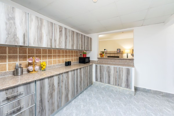 Beautiful 2BR FF in Ezdan Oasis - 12