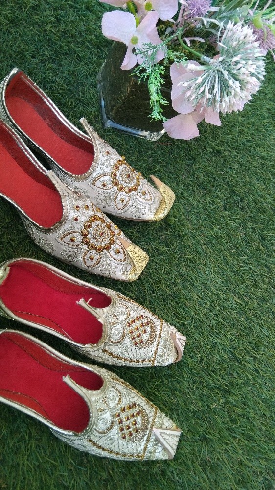 seena parona - 6