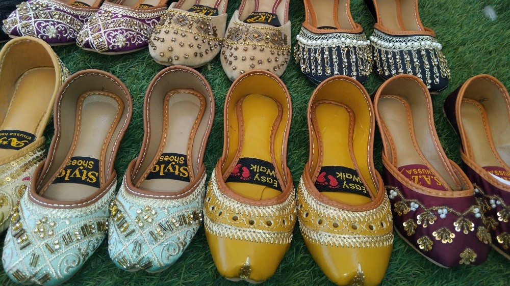 seena parona - 2