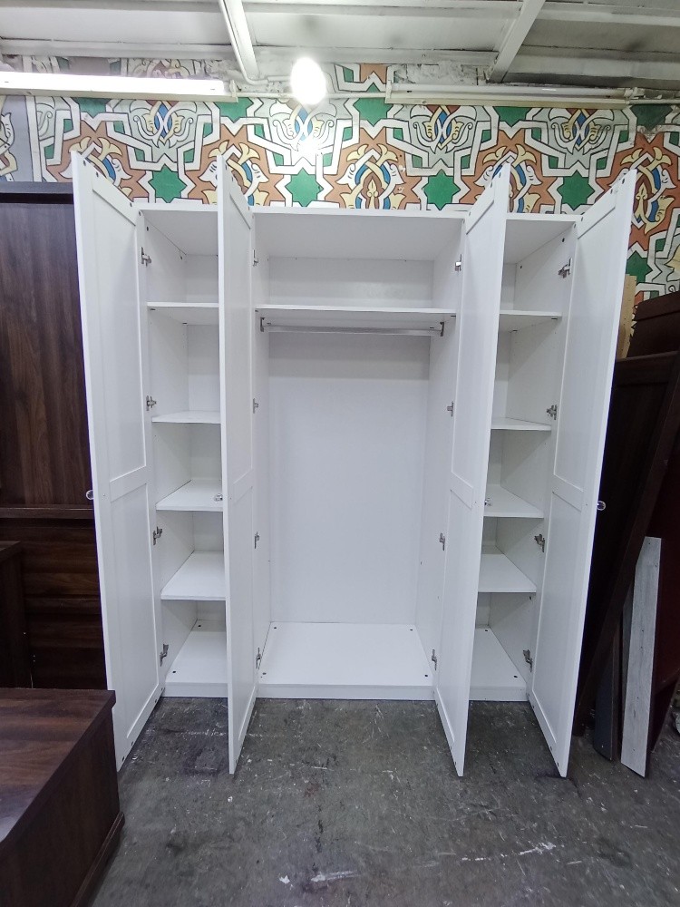 four door cupboard - 2