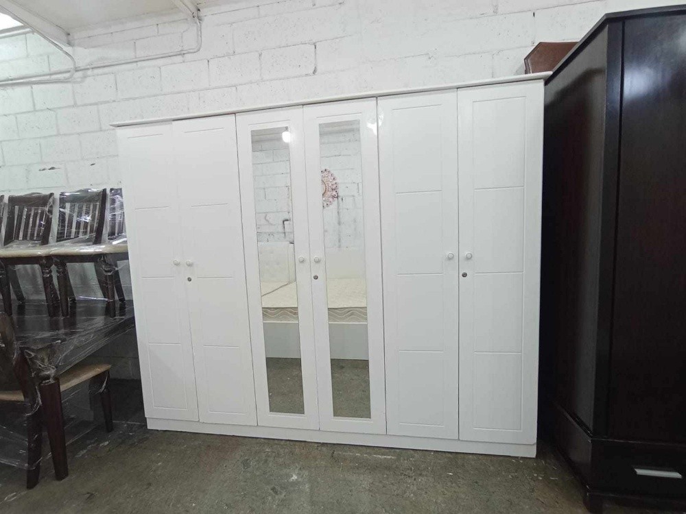 four door cupboard - 4