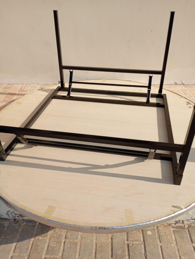 Round and rectangular tables for - 5