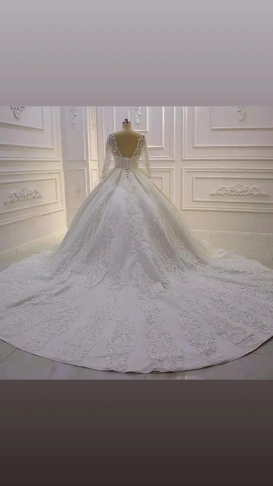 Brand new wedding dress for sale - 4