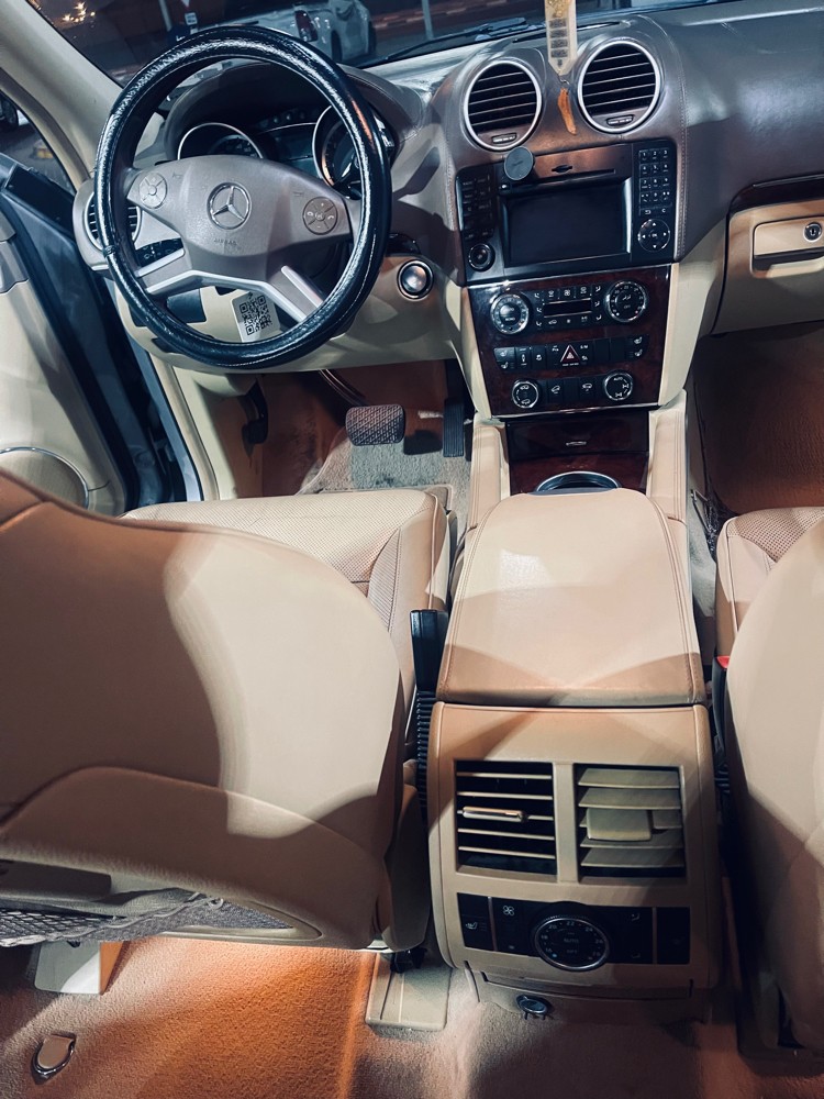 2012 Mercedes-Benz GL500 - 6