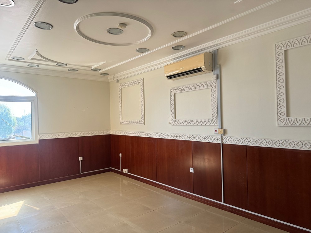 Commercial Villa For Rent  - 5