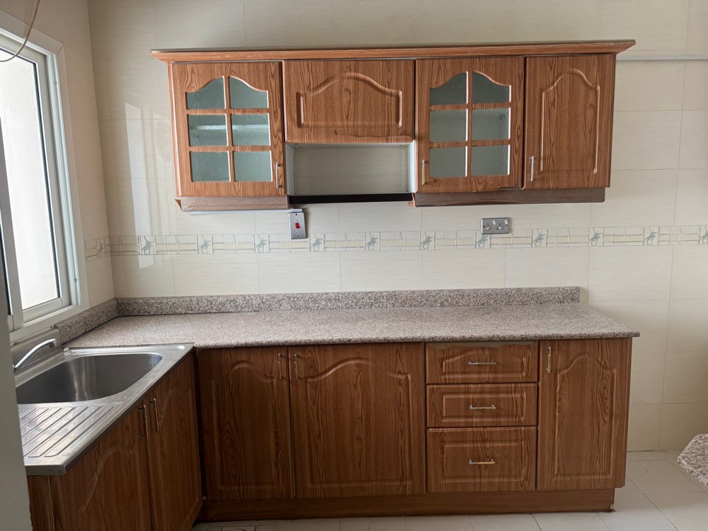 Commercial Villa For Rent  - 7