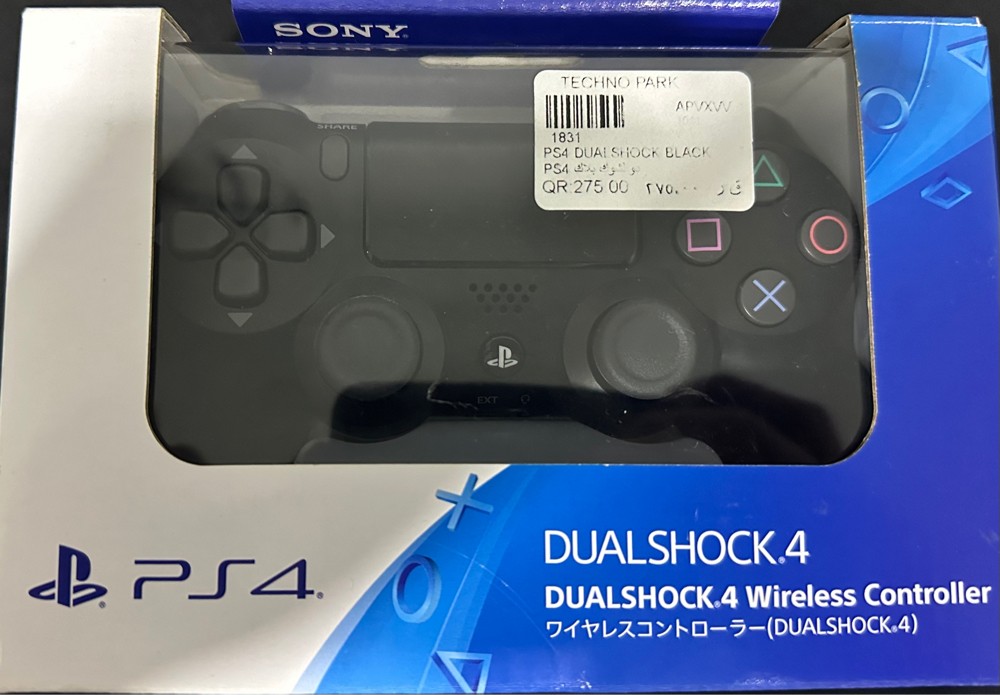  PS 4 controller  - 1